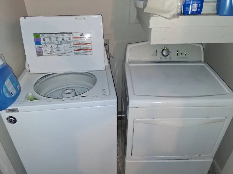 Installed washer and dryer set in a San Antonio home